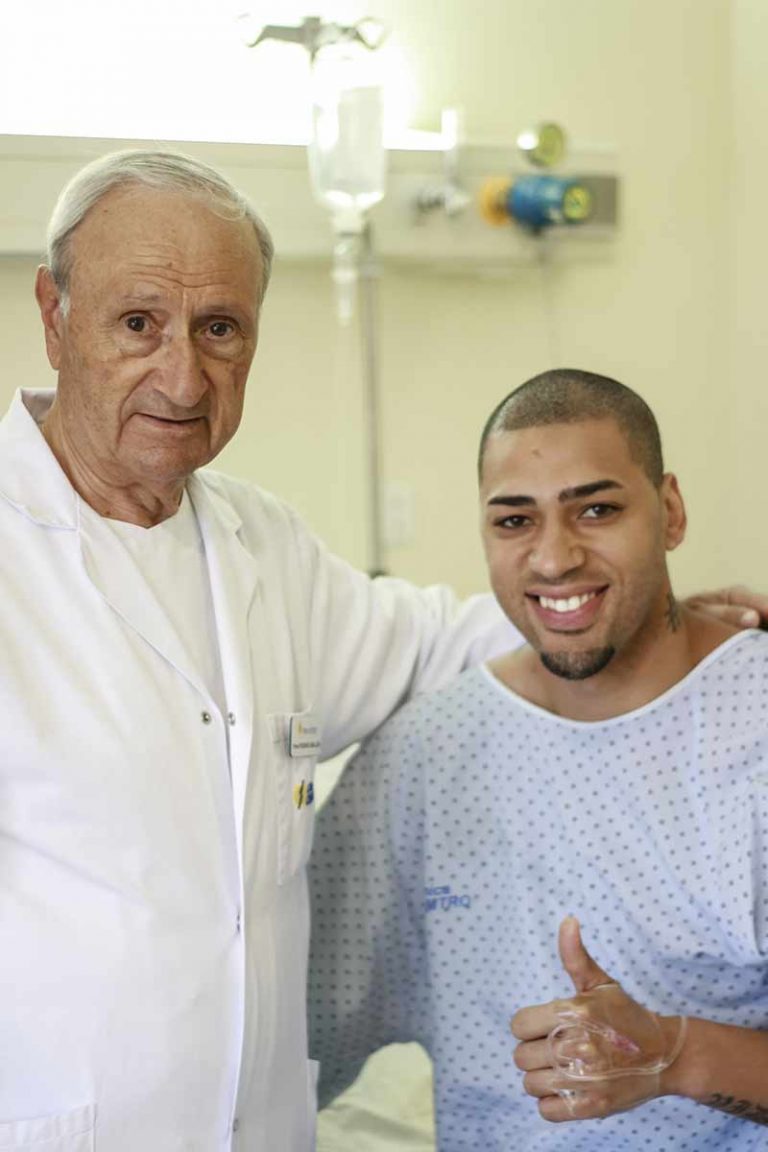 Elisandro Teixeira Operado Rodilla