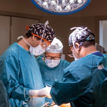 operacion-cadera-cirugia-robotica-cemtro