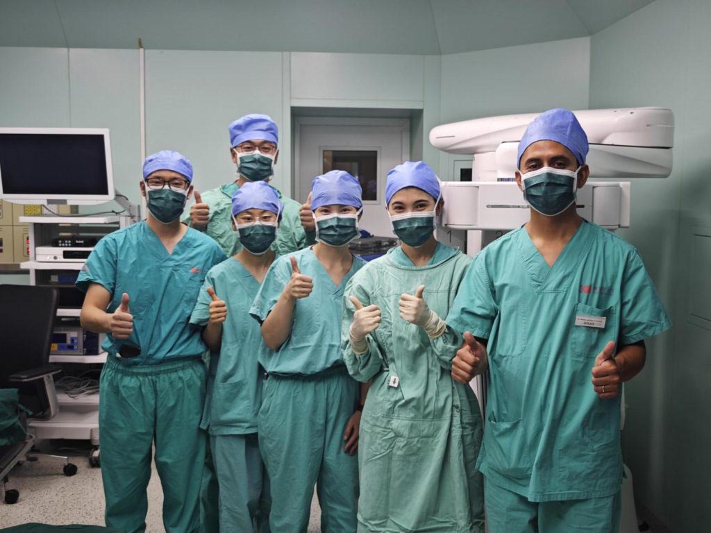cemtro-referencia-internacional-cirugia-robotica-asistida