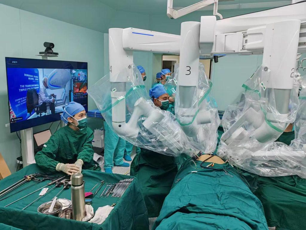 icua-cirugia-a-distancia-patologias-urologicas
